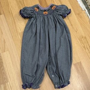 Stelly Belly Toddler  Smocked Romper  Size 2T